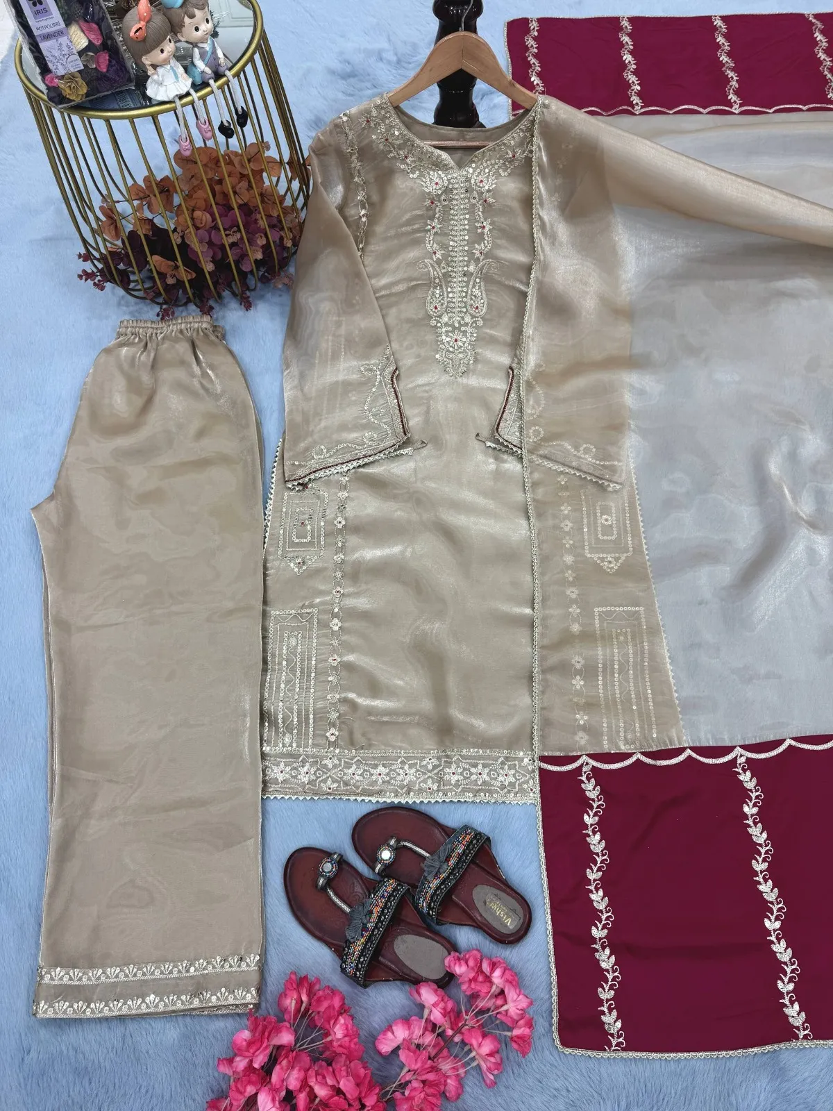 Chiku Straight Readymade Pakistani Suit Set - Image 2
