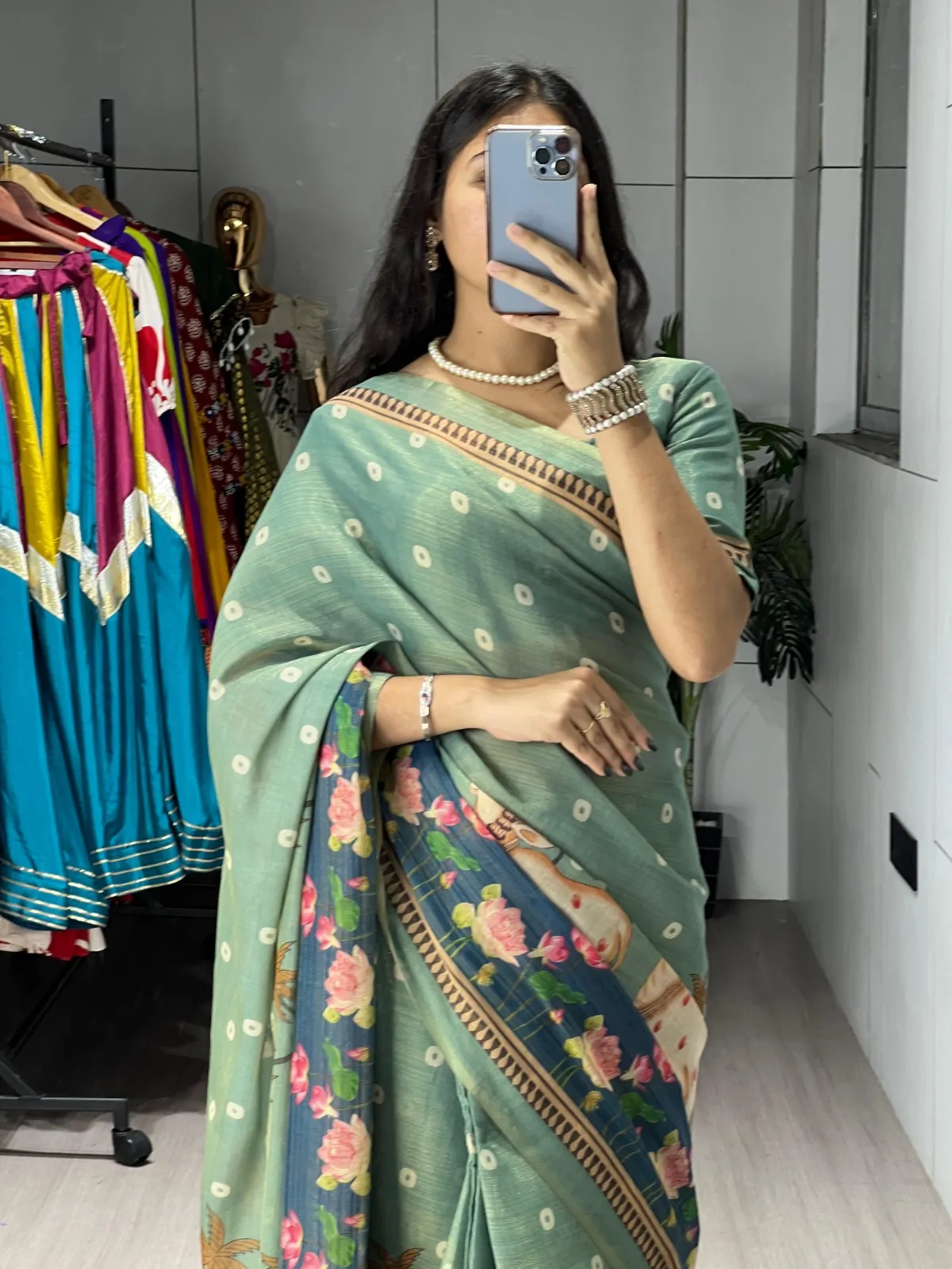 Cow Printed Saree - Image 3