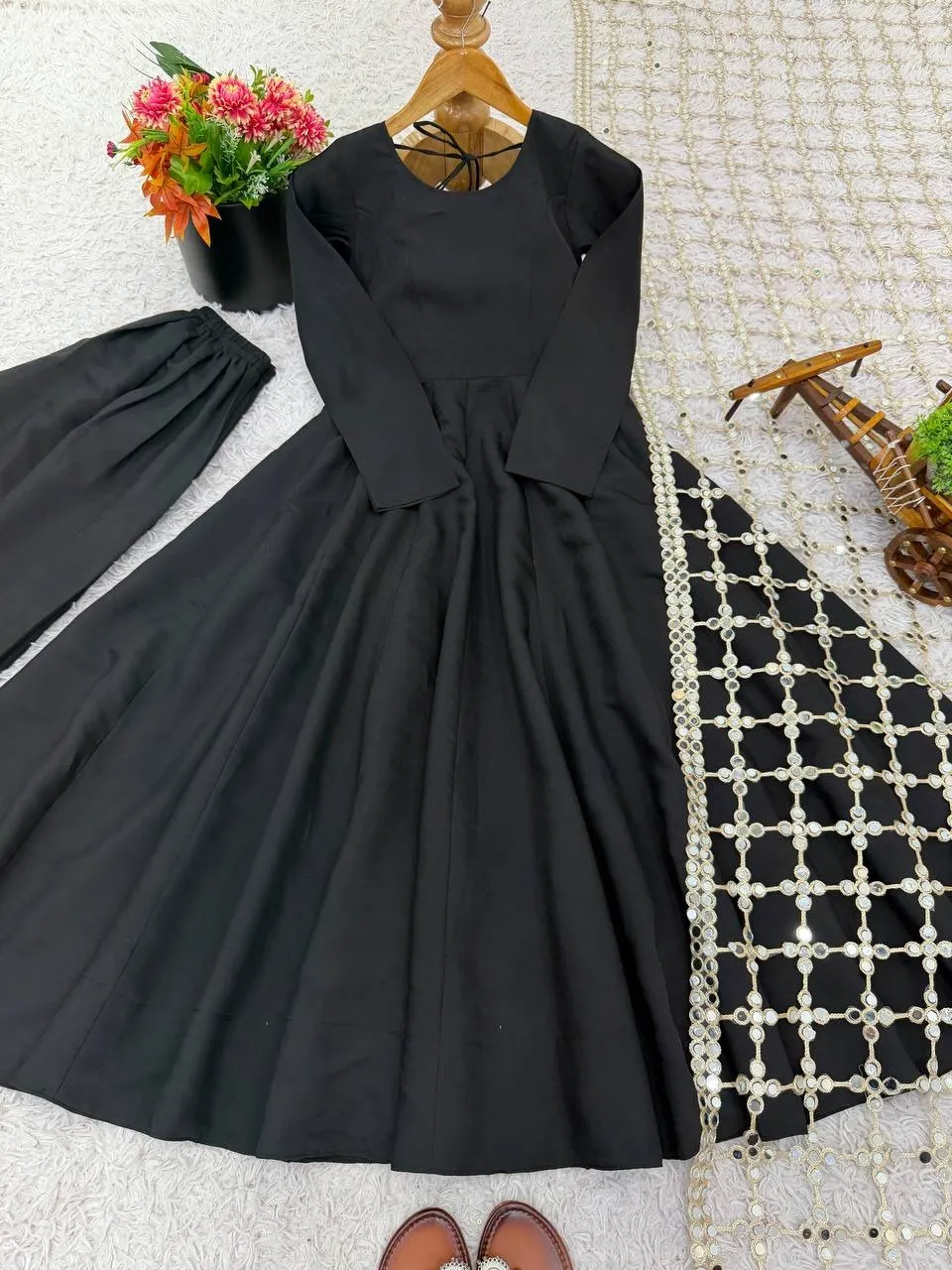 Black Gown with Viral Net Dupatta Heavy - Image 2