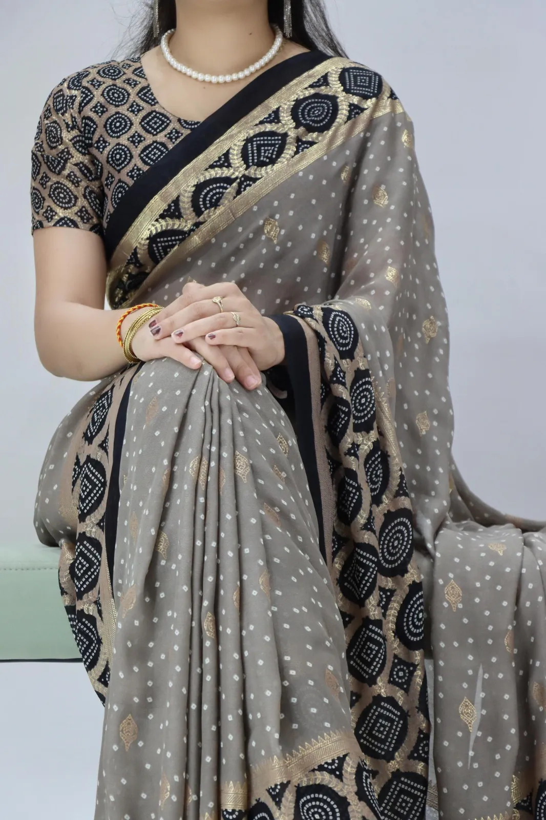 Pastel Color Bandhni Printed Saree Under Budget - Image 3