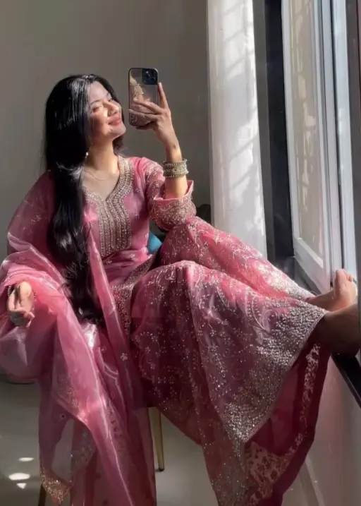 Pastel Pink Pearl Work Pakistani Kurti Set