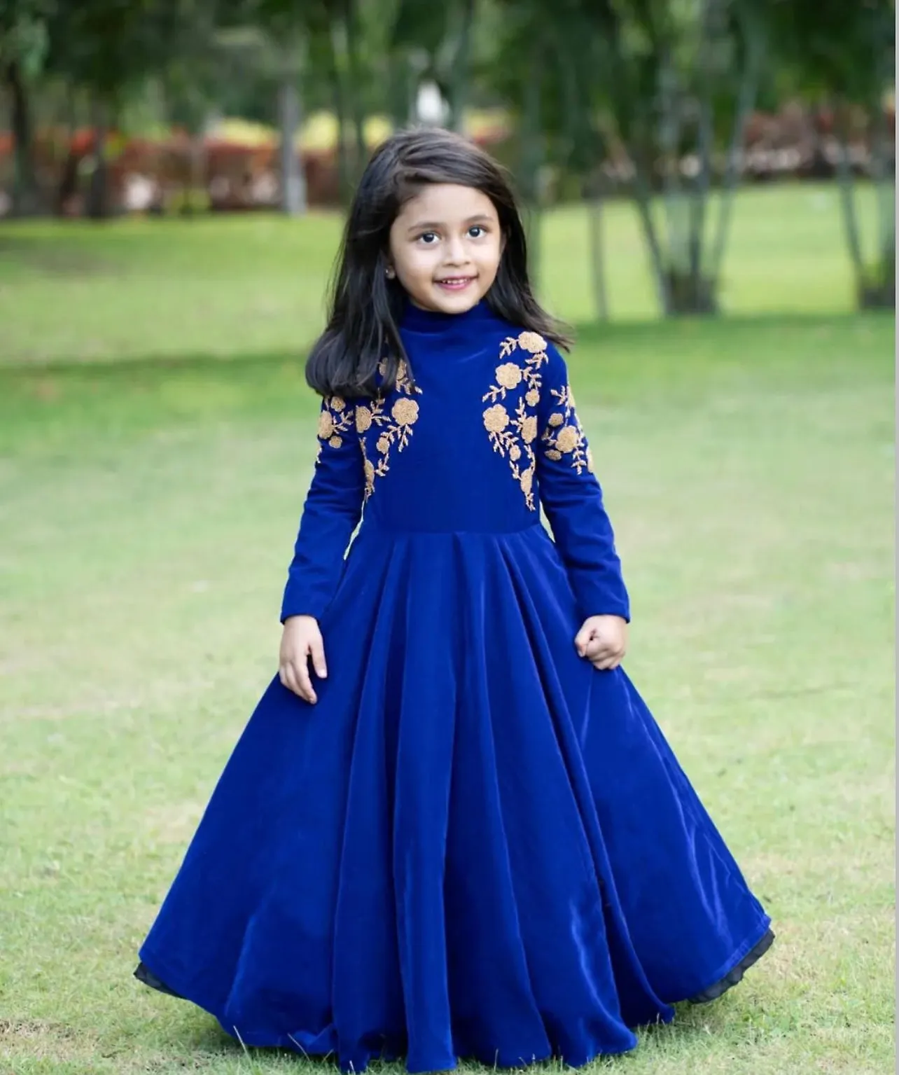 Winter Wedding Wear Velvet Gown for Small Girls