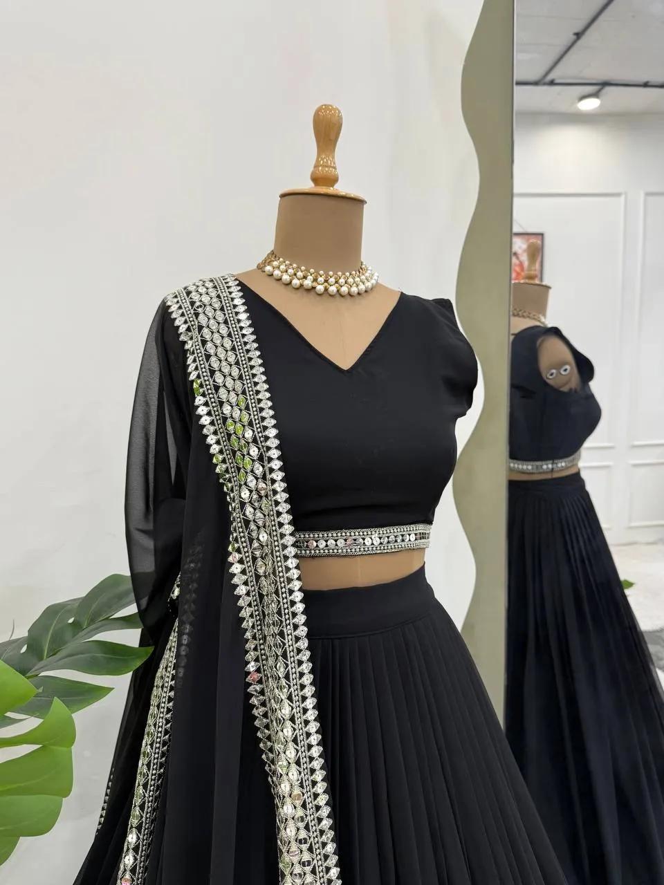 Best Black Lehenga Choli Under 2000 - Image 6