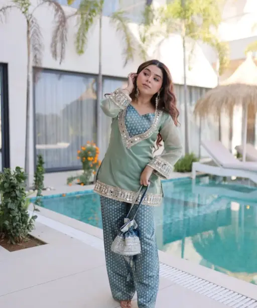 Festive Wear Mirror Co ord Set with Batwa