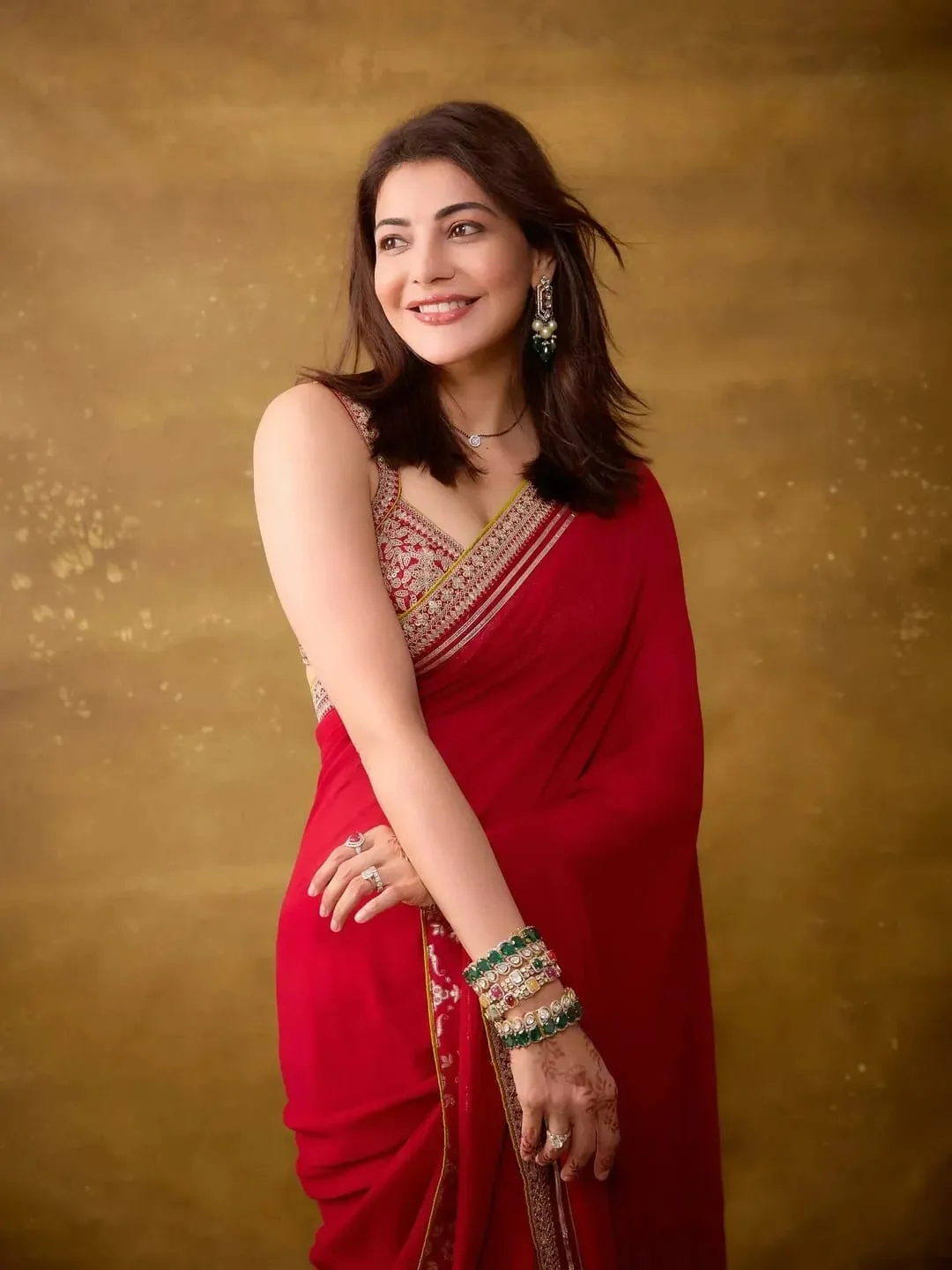 Kajal Aggarwal Inspired Red Saree