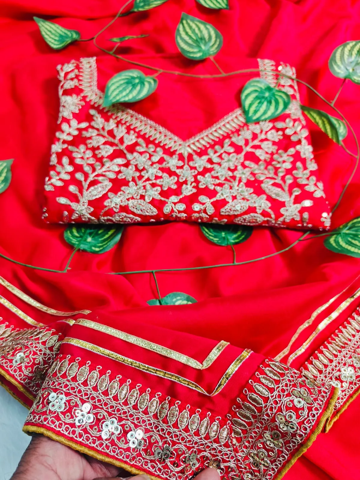 Kajal Aggarwal Inspired Red Saree - Image 3