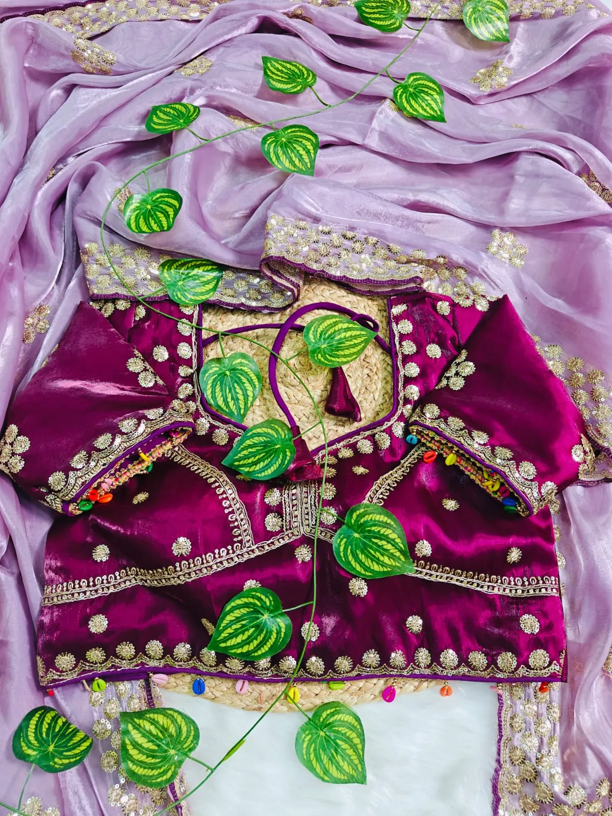 Pastel Purple Embroidery Saree with Readymade Blouse - Image 3