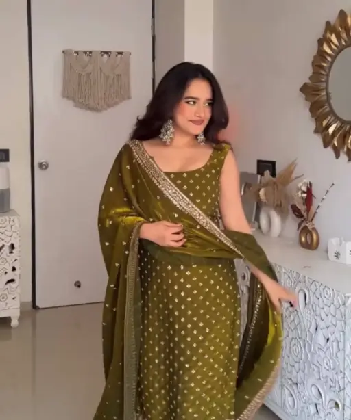 Mehendi Color Sleeveless Kurti for Mehendi night