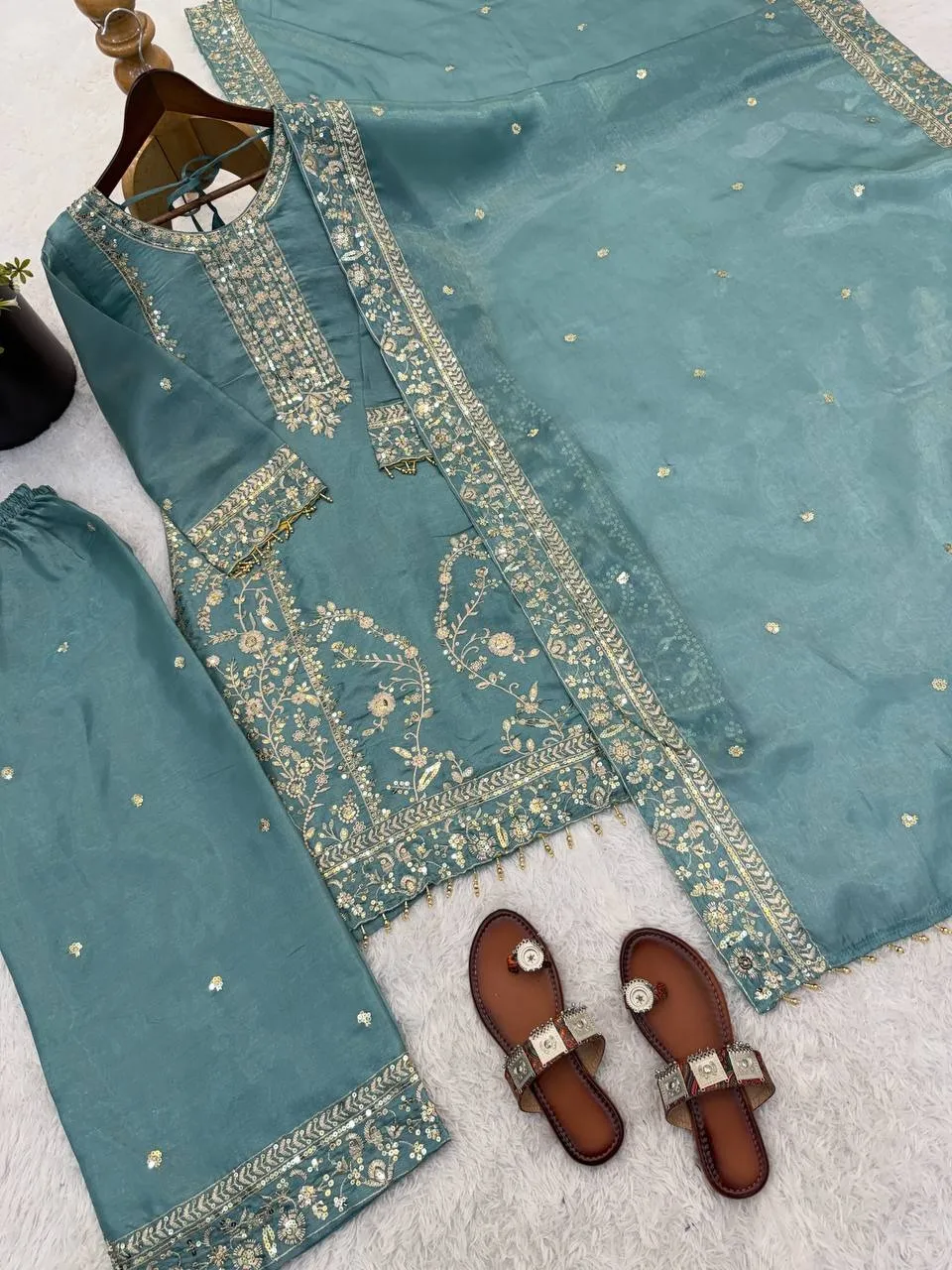 Sea Green Pakistani Pant Suit Set - Image 2