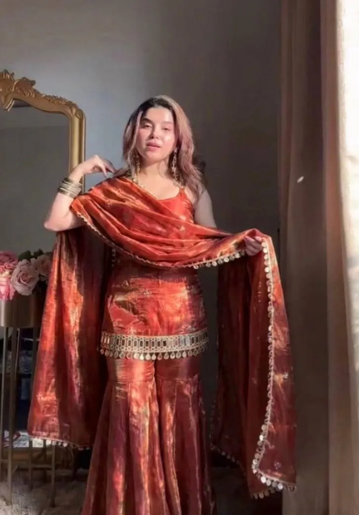 Rust Sleeveless Mirror Kurta Set