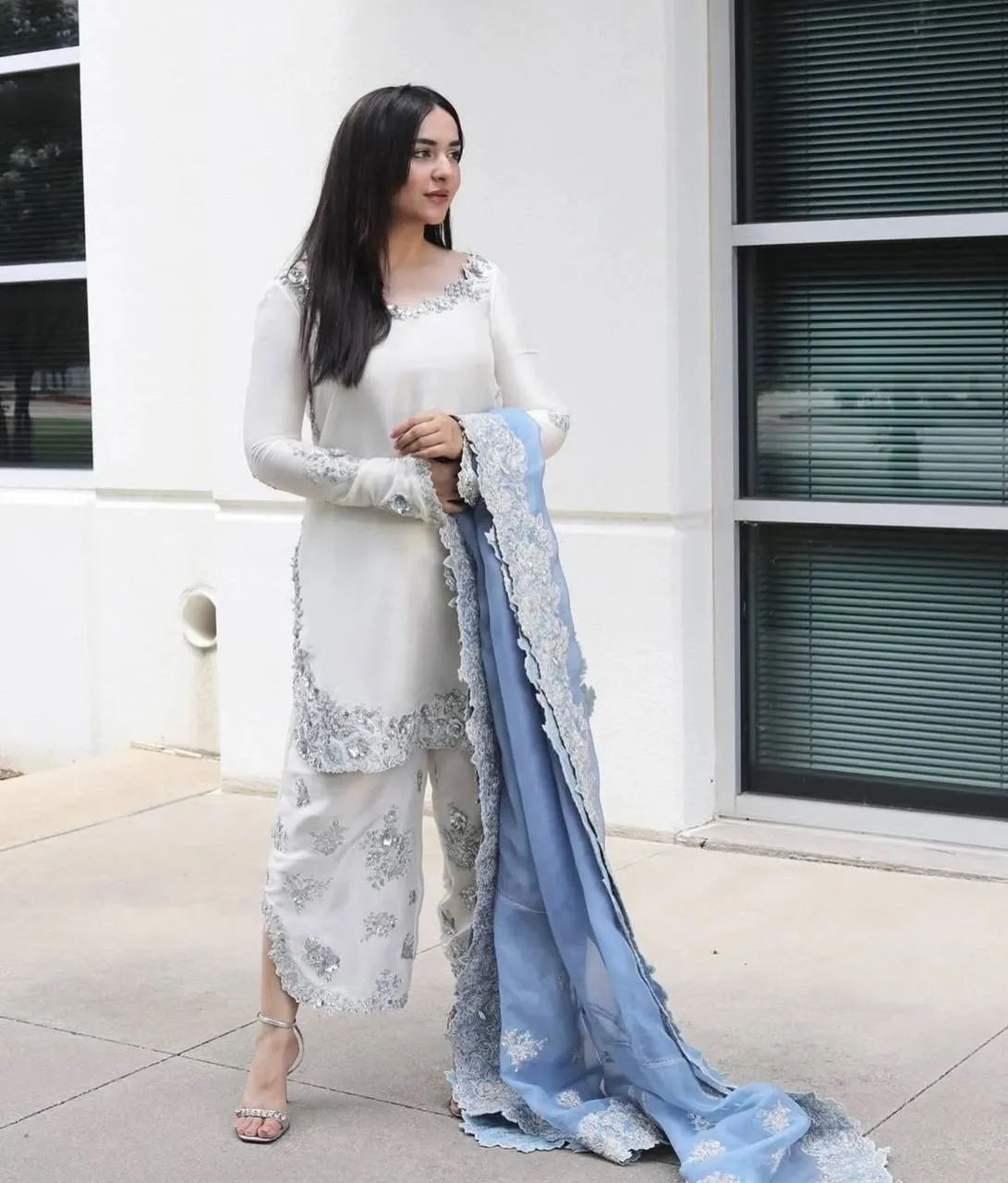 Yumna Zaidi Inspired Pakistani Salwar Suit