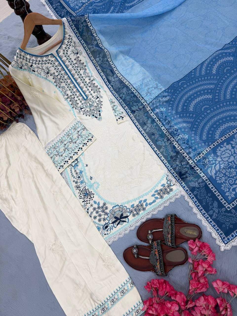 Festive Wear Farsi Salwar Suit - Image 4