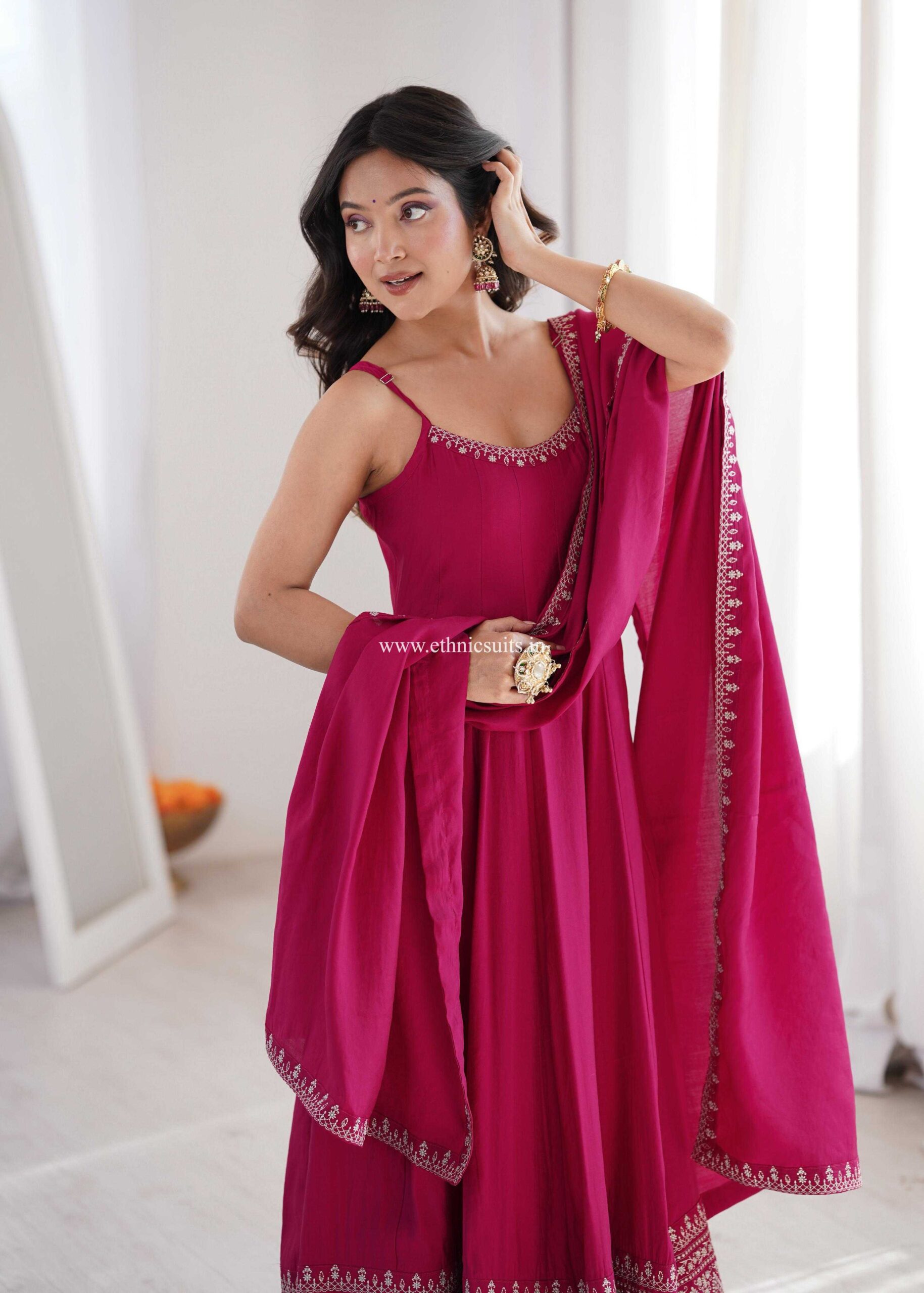 Wedding Wear Sleeveless Anarkali Suit Red - Image 4